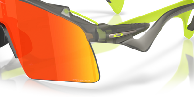 Солнцезащитные очки Oakley STUNT WING 951904, матовый серый дымчатый цвет Prizm Ruby