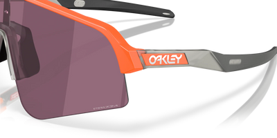 Oakley Sutro Lite Sweep Güneş Gözlüğü 946530 Matte Neon Orange Prizm Road Black