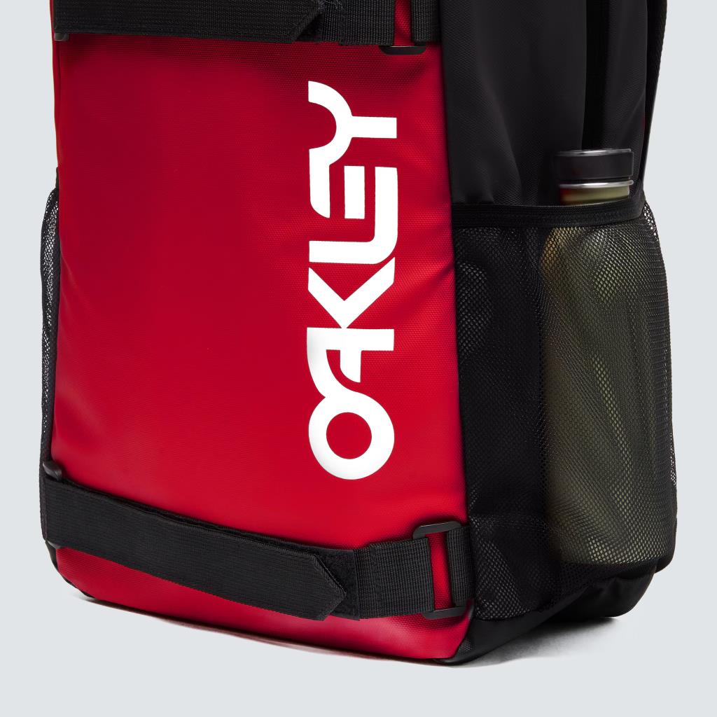 Oakley The Freshman Skate Sırt Çantası FOS901202 465 Red Line