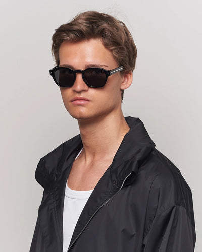Prada Polarize Güneş Gözlüğü 0PR A16S 52 Ekartman 16K04D Black Green Polar