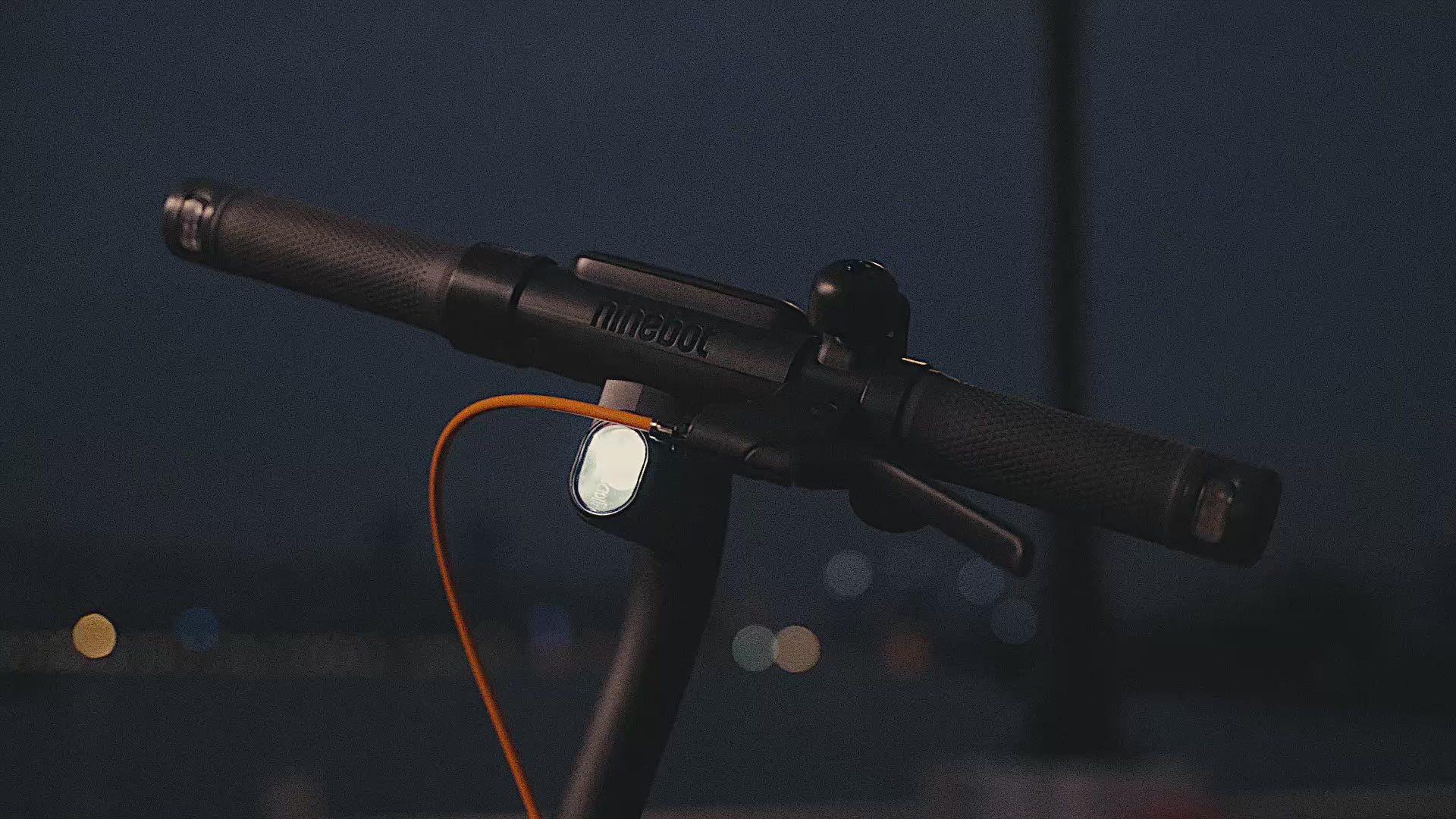 Segway Ninebot E2 PLUS II Elektrikli Scooter