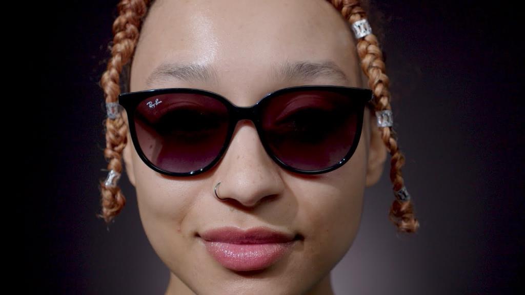 Ray-Ban 0RB4378 Sunglasses Black Dark Green