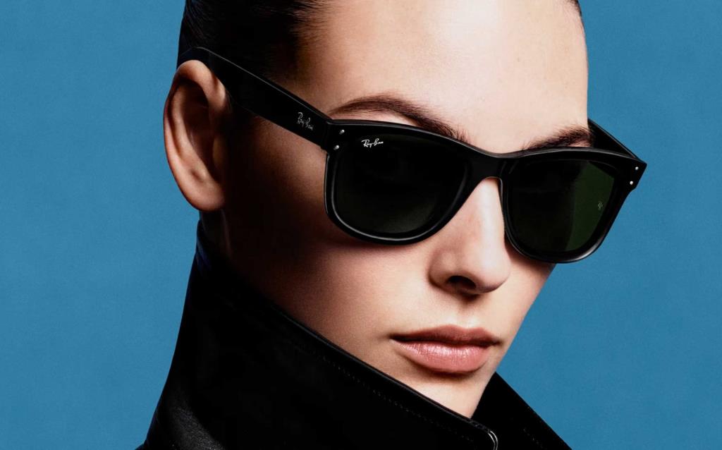 Ray-Ban Wayfarer Reverse Güneş Gözlüğü RBR0502S 667772 Black Light Blue 50 Ekartman