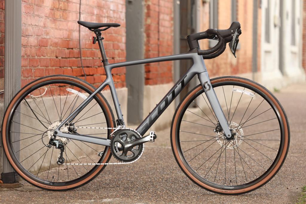 Scott Addict 40 Karbon Yol Bisikleti 2024 290370