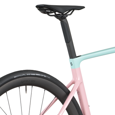 Scott Addict RC 10 Karbon Yol Bisikleti 2026