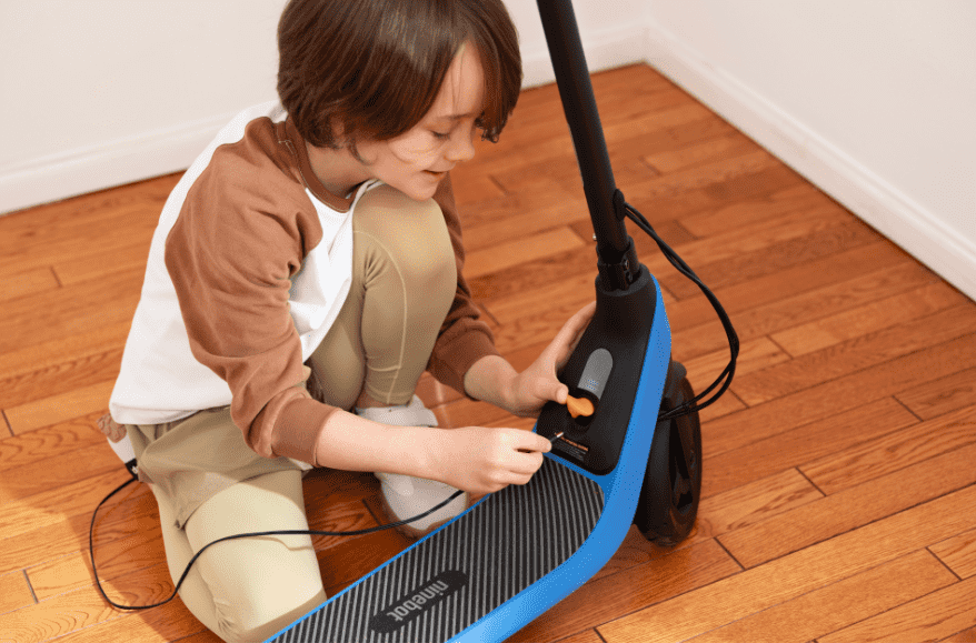 Segway Ninebot C2 LITE Elektrikli Çocuk Scooter