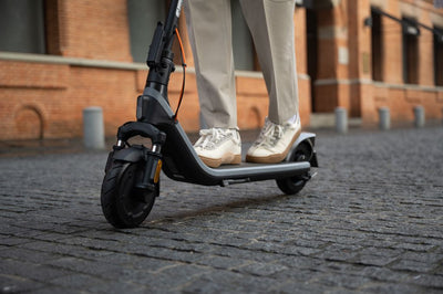 Segway Ninebot E2 PLUS II Elektrikli Scooter