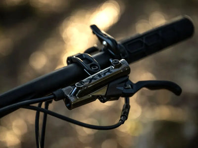 Shimano XTR Rear Disc Brake Set BL-M9220 / BR-M9220 Right New Model IM92201JRRXSA170