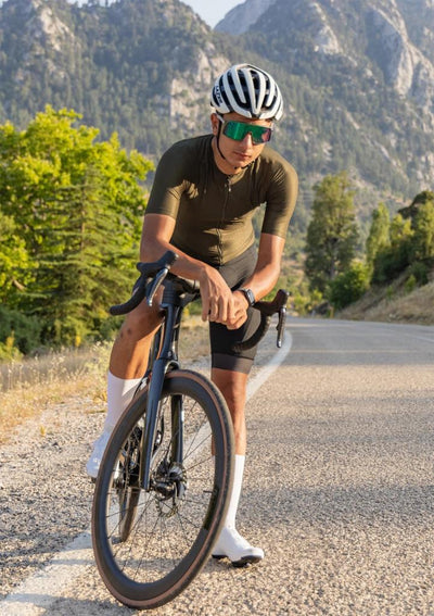 Sora Haki Climb Core Bisiklet Forması