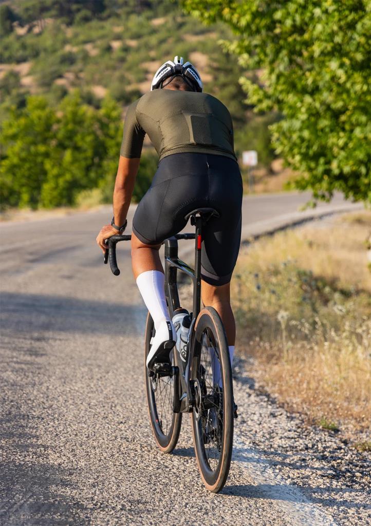 Sora Haki Climb Core Bisiklet Forması