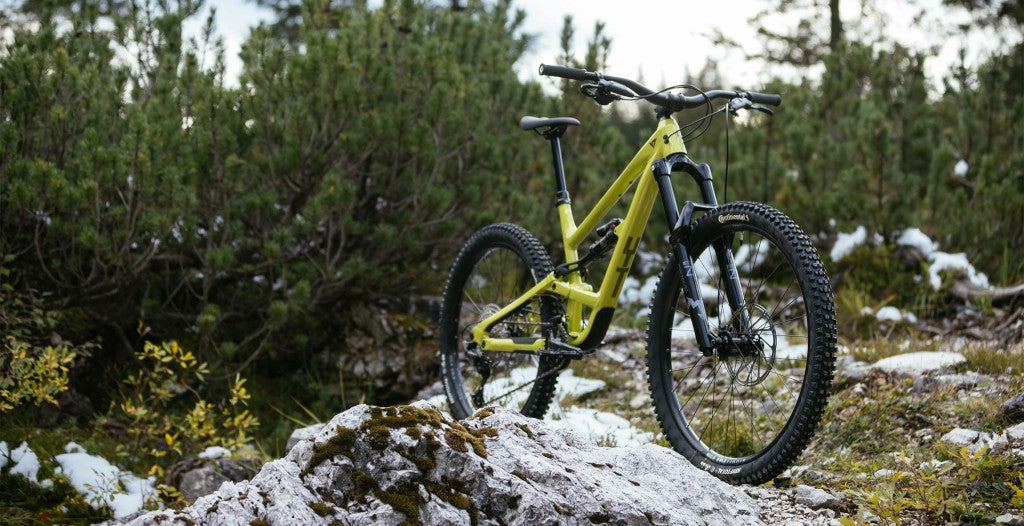 YT Capra 29 CORE 1 AL Enduro Mountain Bike 2026