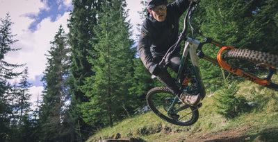YT Capra 29 CORE 4 CF Karbon Enduro Dağ Bisikleti 2026