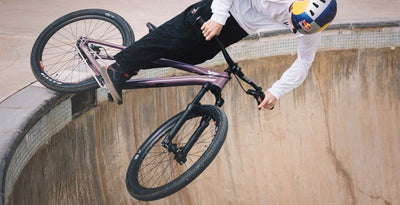 YT Dirtlove CORE 1 AL DirtJump Велосипед 2026