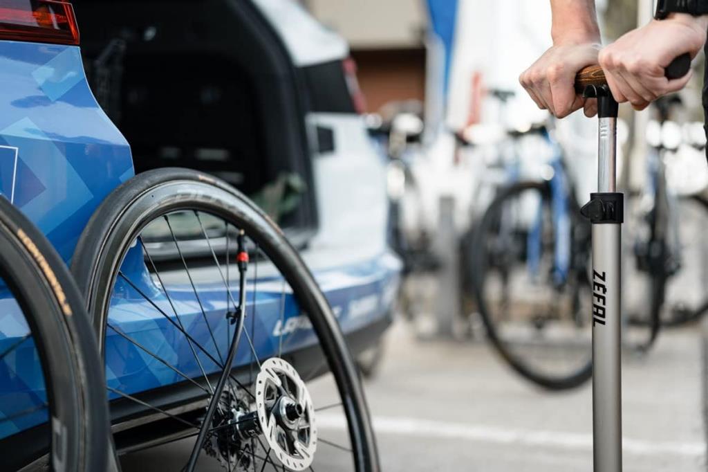 Zefal FP65 Z Turn Dijital Ayaklı Bisiklet Pompası 101639