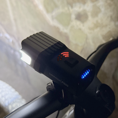 Zefal Supervision F1500 Usb Şarjlı Ön Far 1500 Lümen