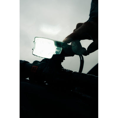 Zefal Supervision F1500 Usb Şarjlı Ön Far 1500 Lümen