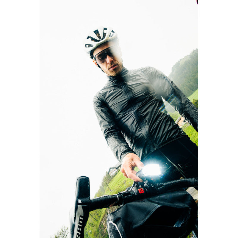 Zefal Supervision F1500 Usb Şarjlı Ön Far 1500 Lümen