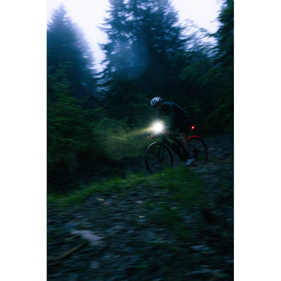 Zefal Supervision F1500 Usb Şarjlı Ön Far 1500 Lümen