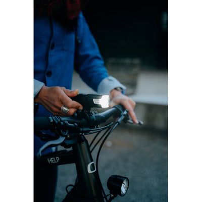 Zefal Supervision F200 Usb Şarjlı Ön Far 200 Lümen